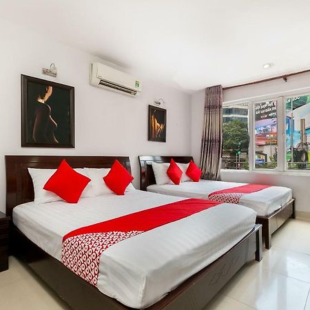 Oyo 375 Hoa Binh Hotel Da Nang Esterno foto
