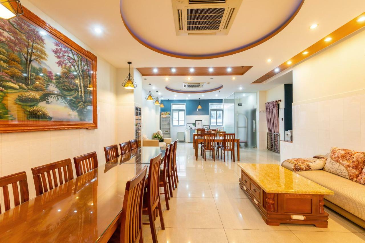 Oyo 375 Hoa Binh Hotel Da Nang Esterno foto
