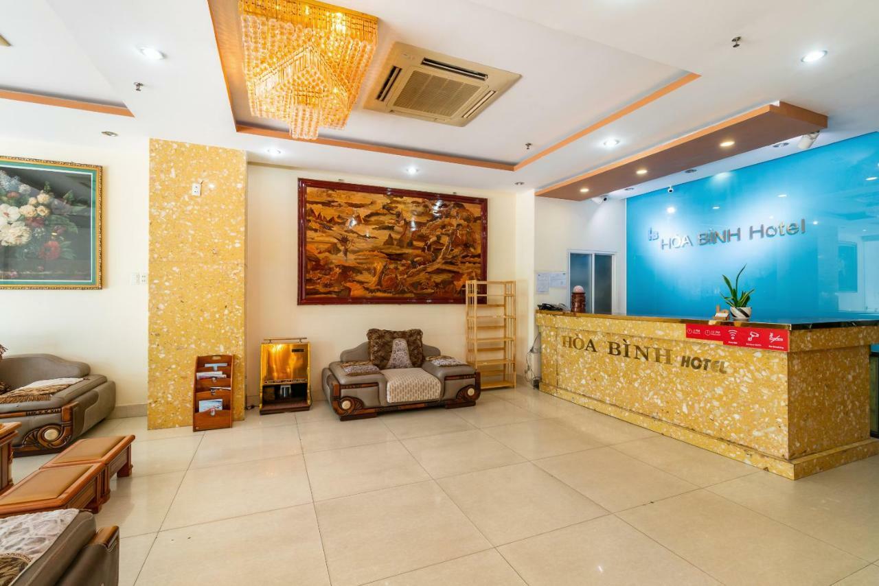 Oyo 375 Hoa Binh Hotel Da Nang Esterno foto